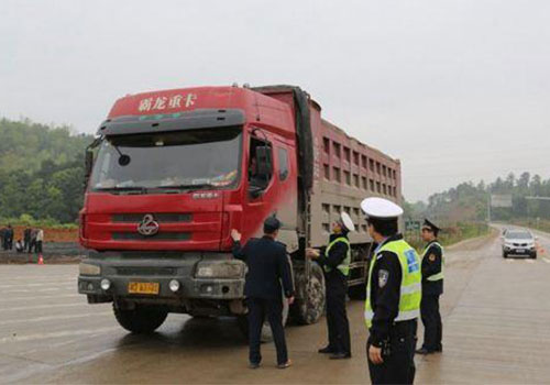 2017年国家针对货车推出的九大政策信息